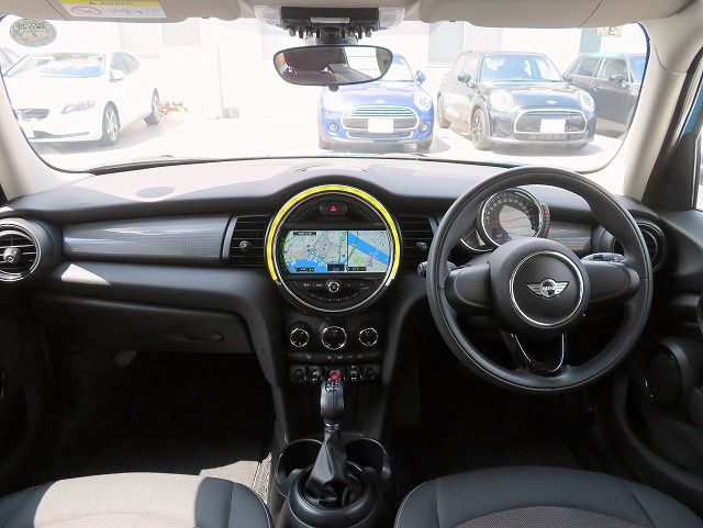 F55 COOPER