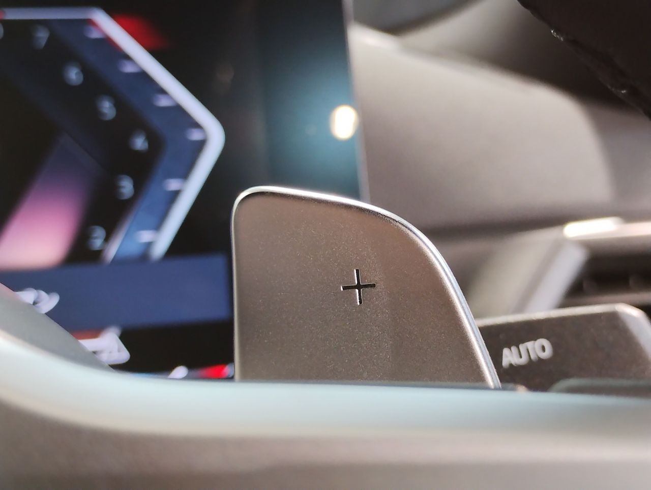 G20 320i Saloon LCI RHD MX