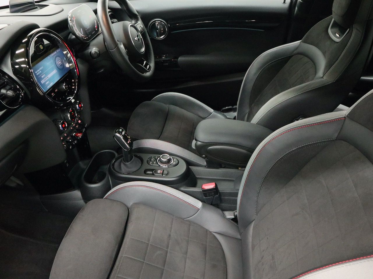 MINI JCW 3 Dr