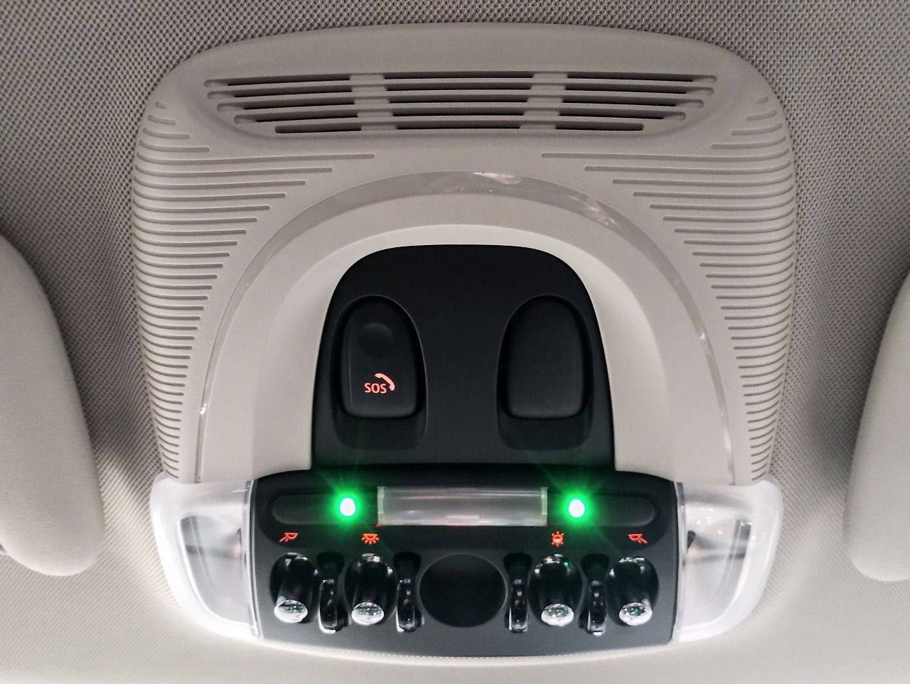 F55 COOPER D (AT)