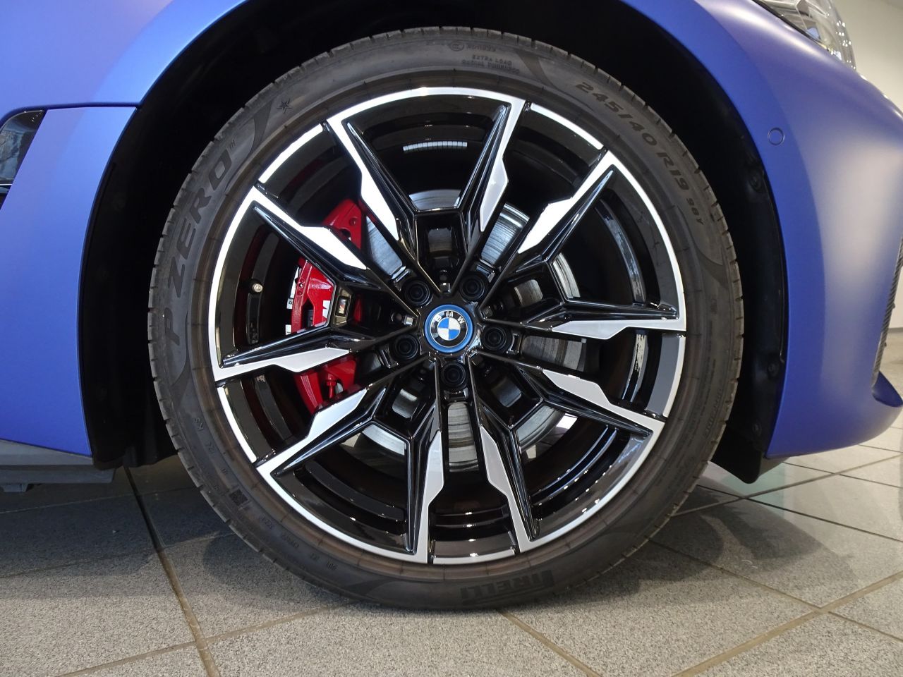 G26 i4 M50 RHD