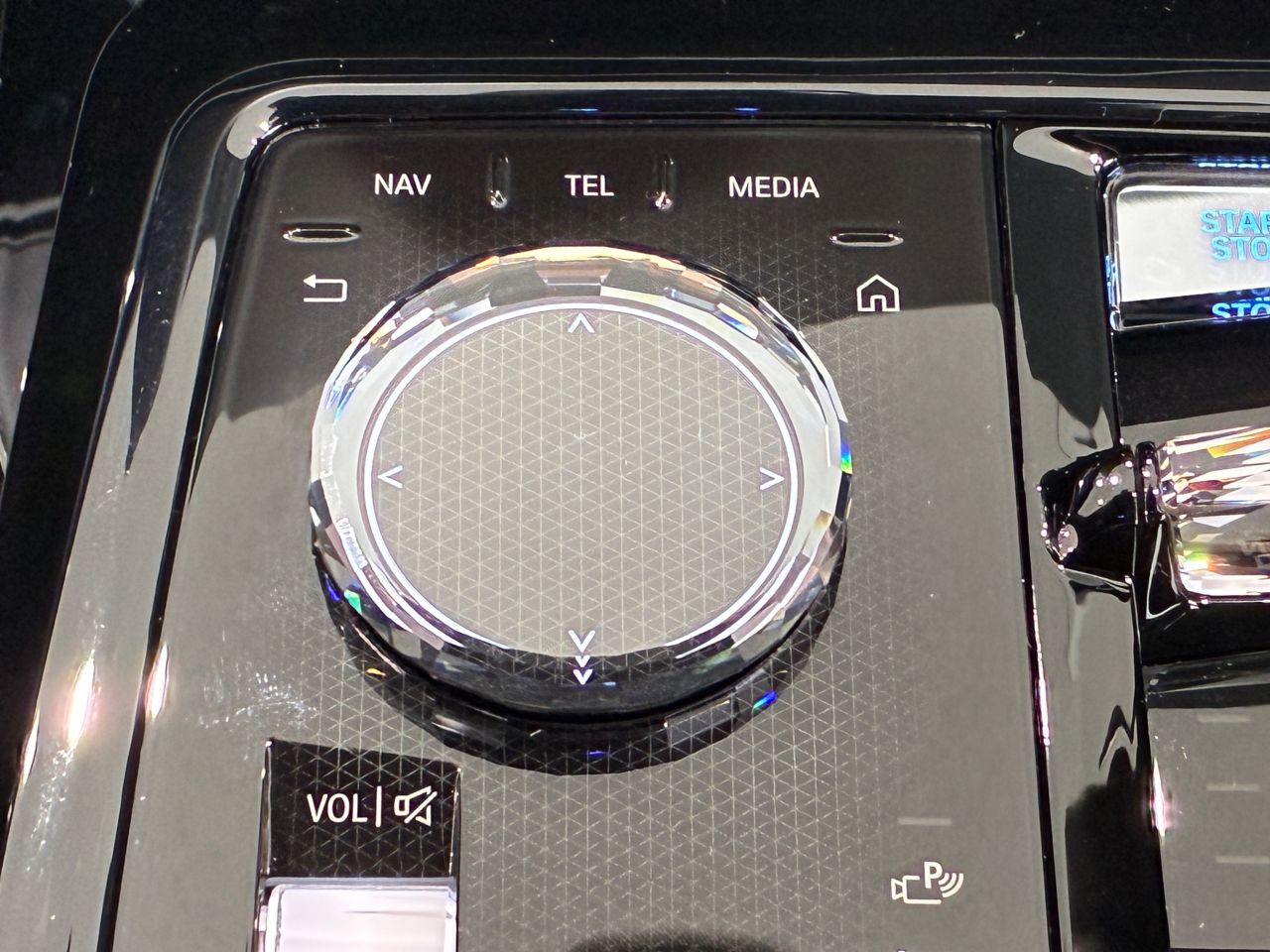 BMW i5 M60 xDrive Sedan RHD