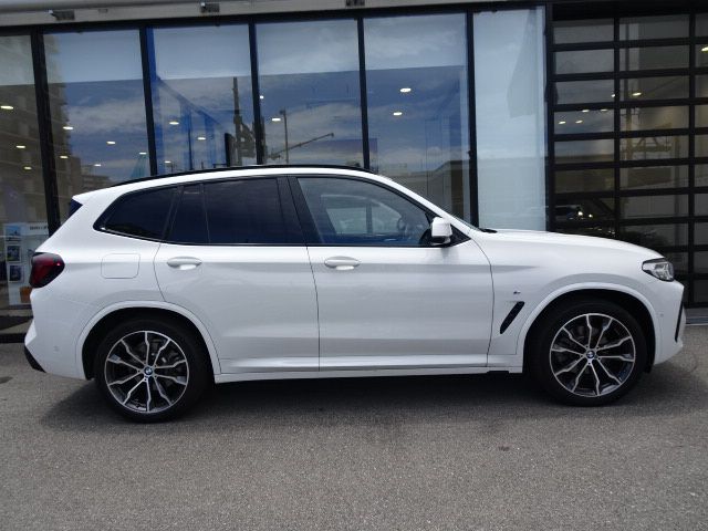 G01 X3 xDrive20d RHD ZA LCI