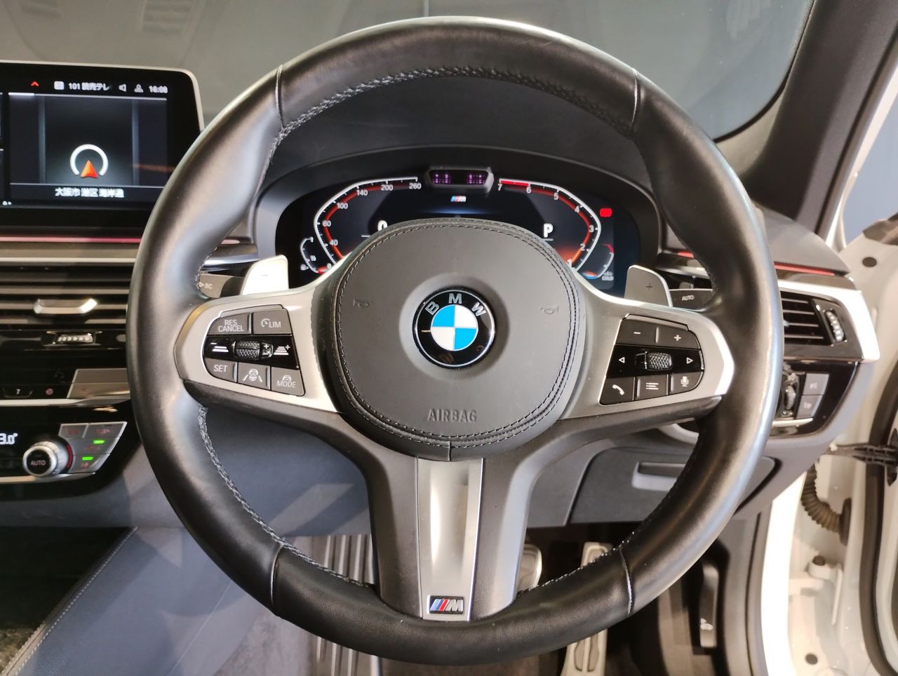 520i Sedan RHD