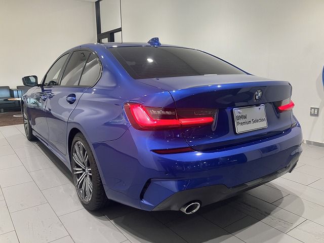 G20 320i Saloon RHD TU