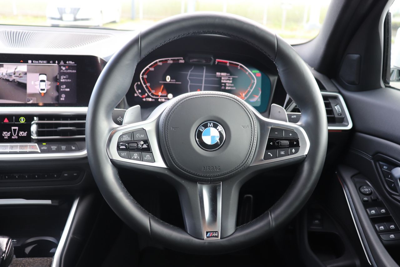 G20 320i Saloon RHD MX