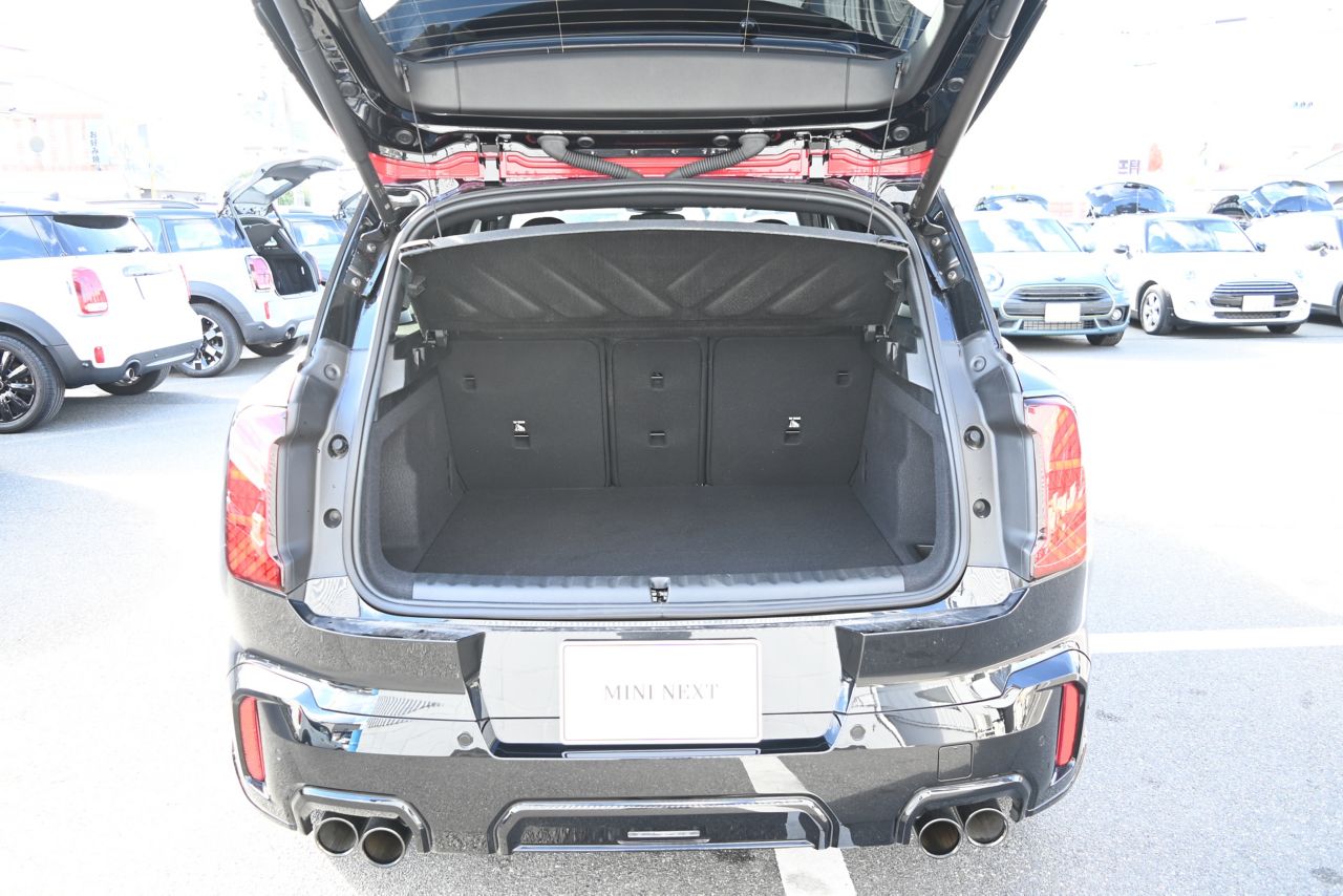 U25 MINI John Cooper Works Countryman ALL4