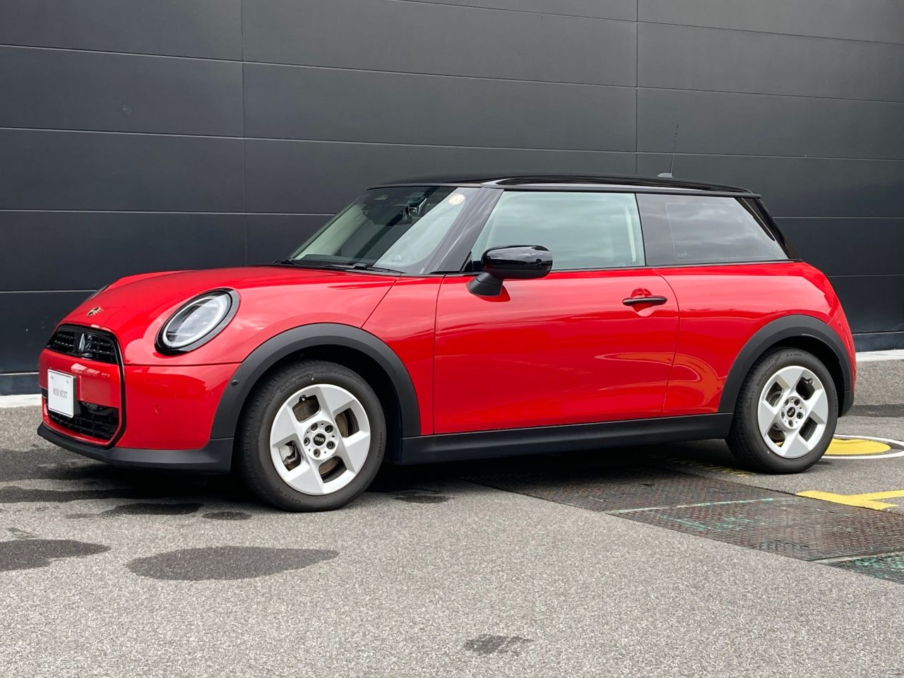 THE NEW MINI COOPER (3 DOOR) C