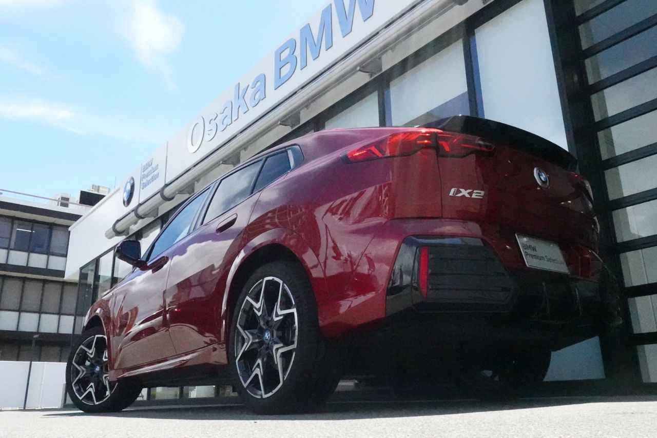 iX2 xDrive30 MSP