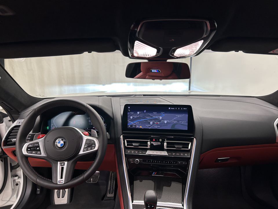 BMW M8