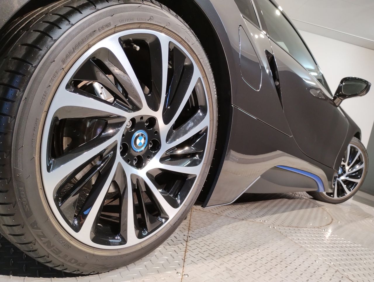 BMWI I8 RHD