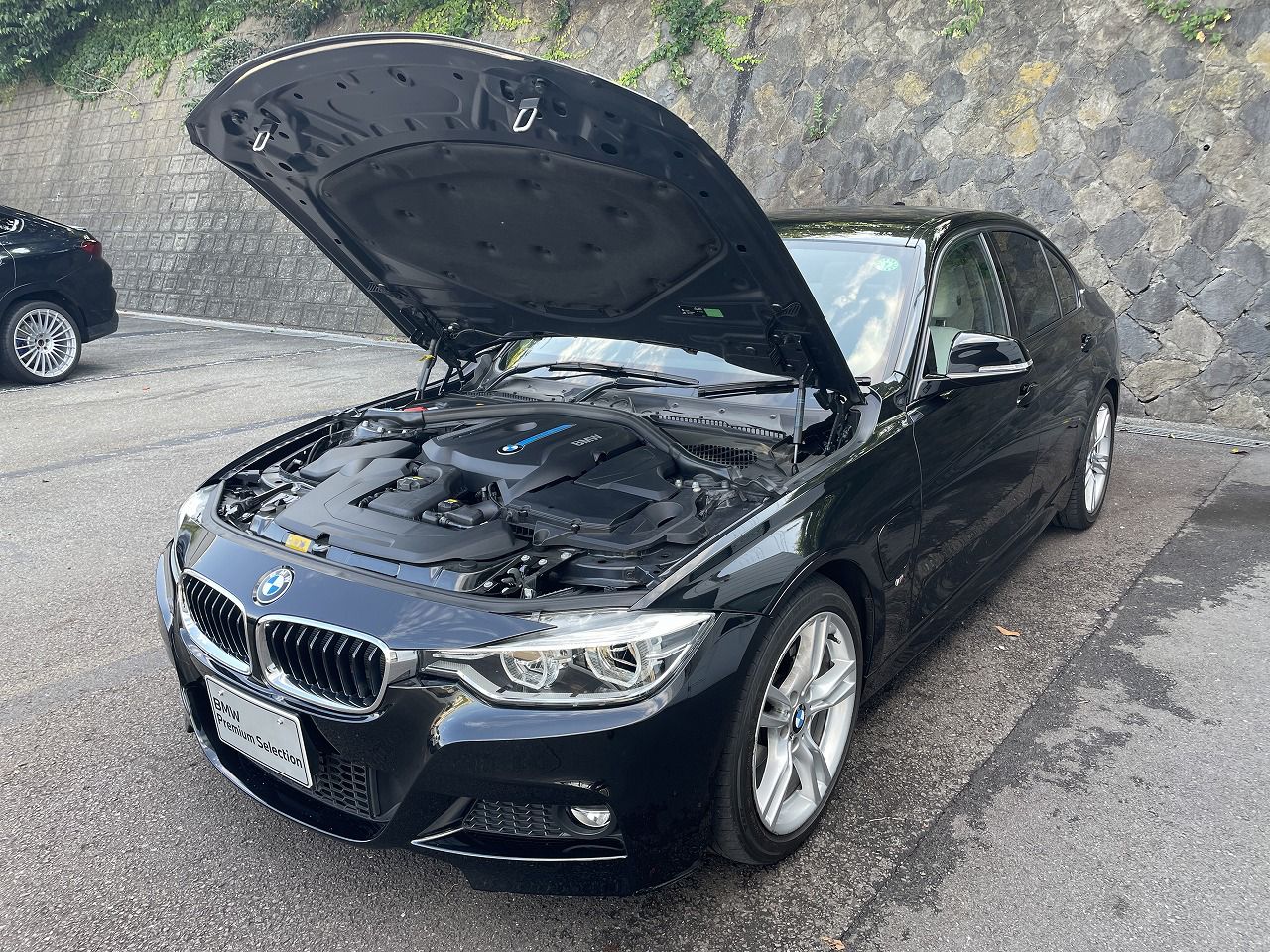 330E IPERFORMANCE SEDAN RHD