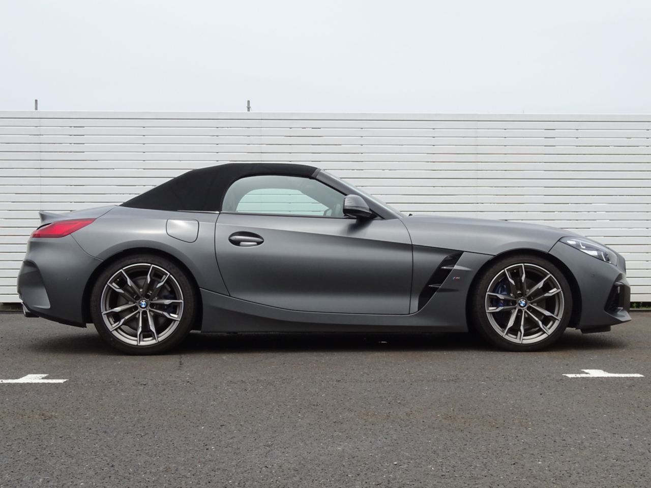 G29 Z4 M40i RHD