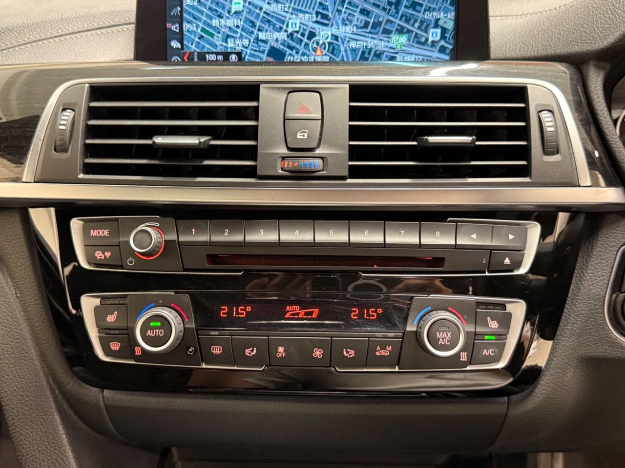 318I SEDAN RHD