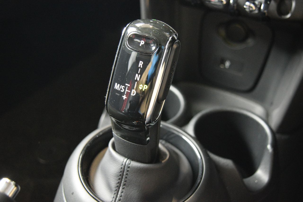 F55 MINI Cooper 5-Door Hatch LCI