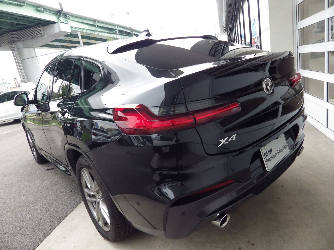 X4 xDrive20d RHD