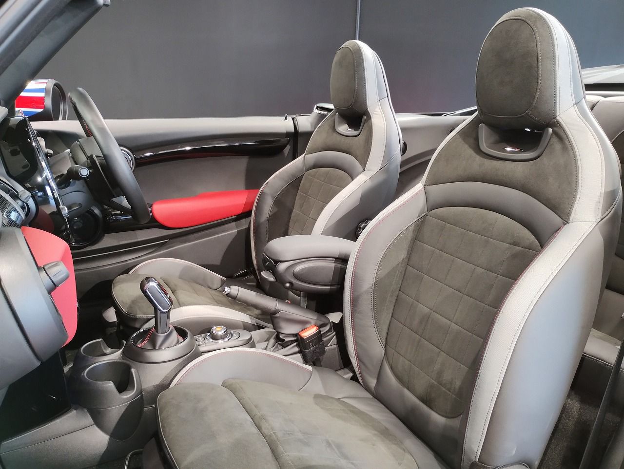 F57 MINI John Cooper Works Convertible LCI