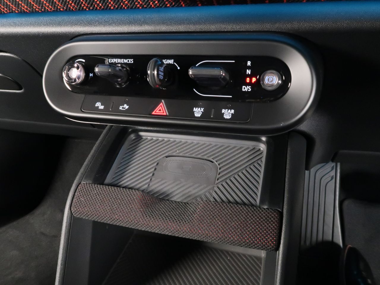 U25 MINI John Cooper Works Countryman ALL4