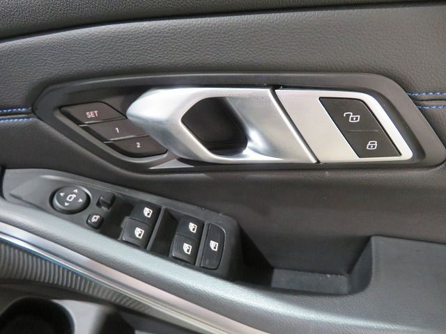 G21 320d xDrive Touring RHD