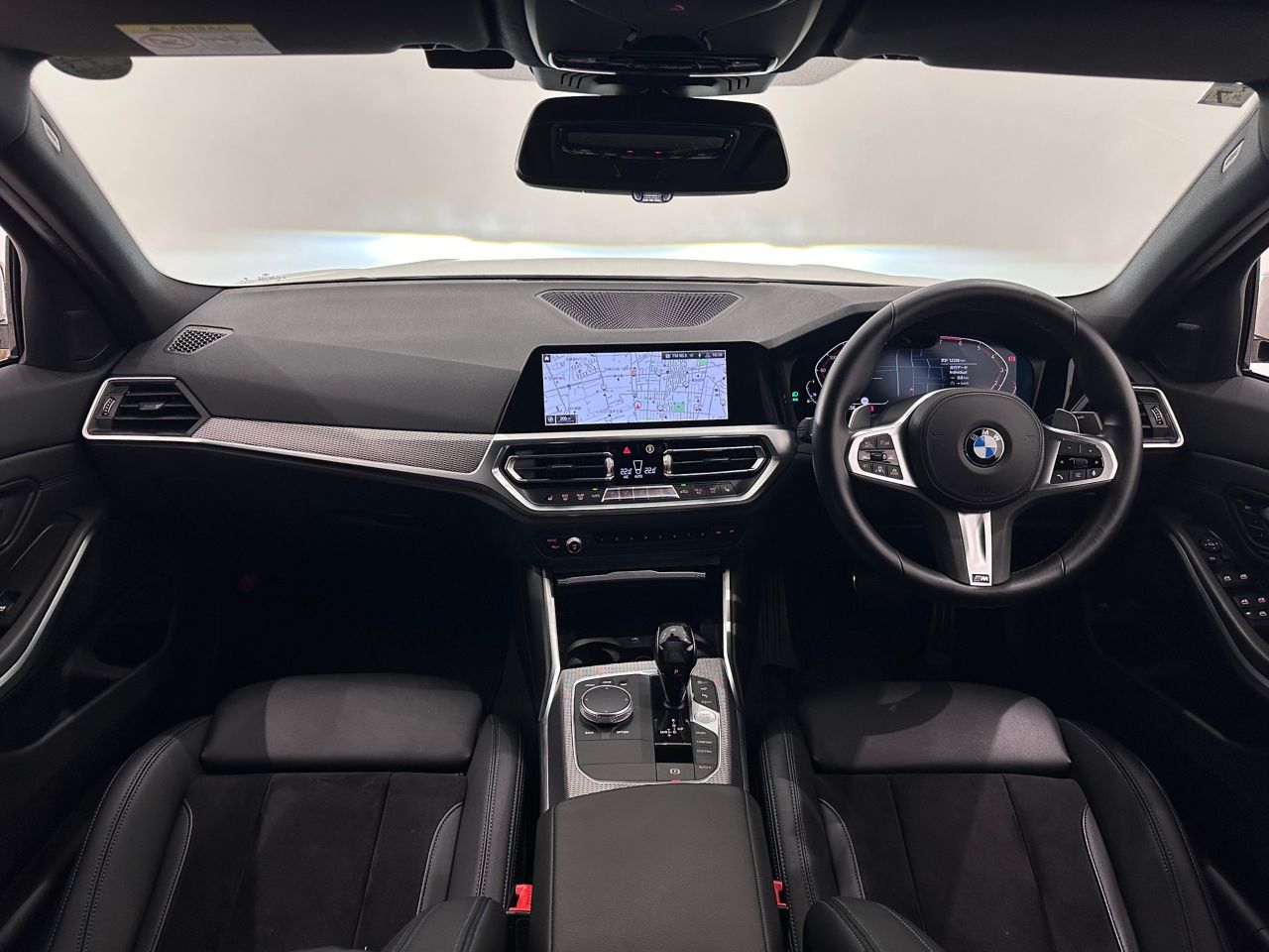G20 320i Saloon RHD TU