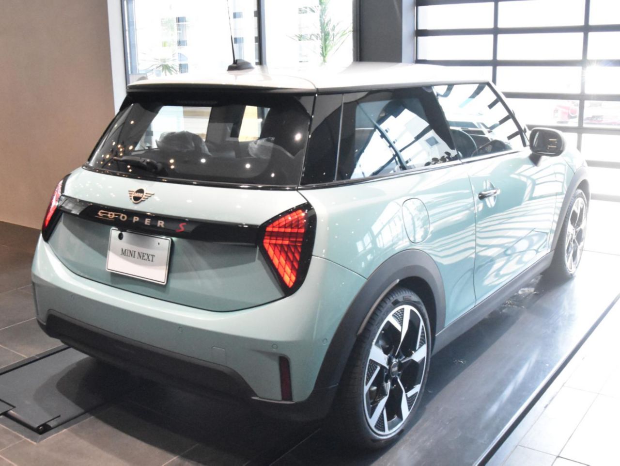 F66 MINI Cooper S 3Dr