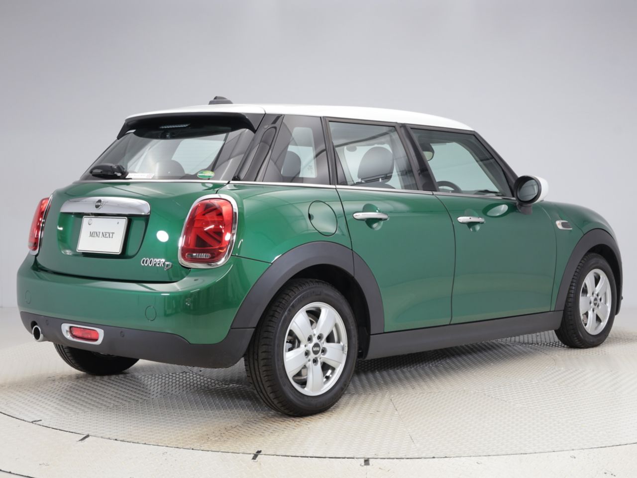 MINI F55 Cooper D 5dr Hatch LCI