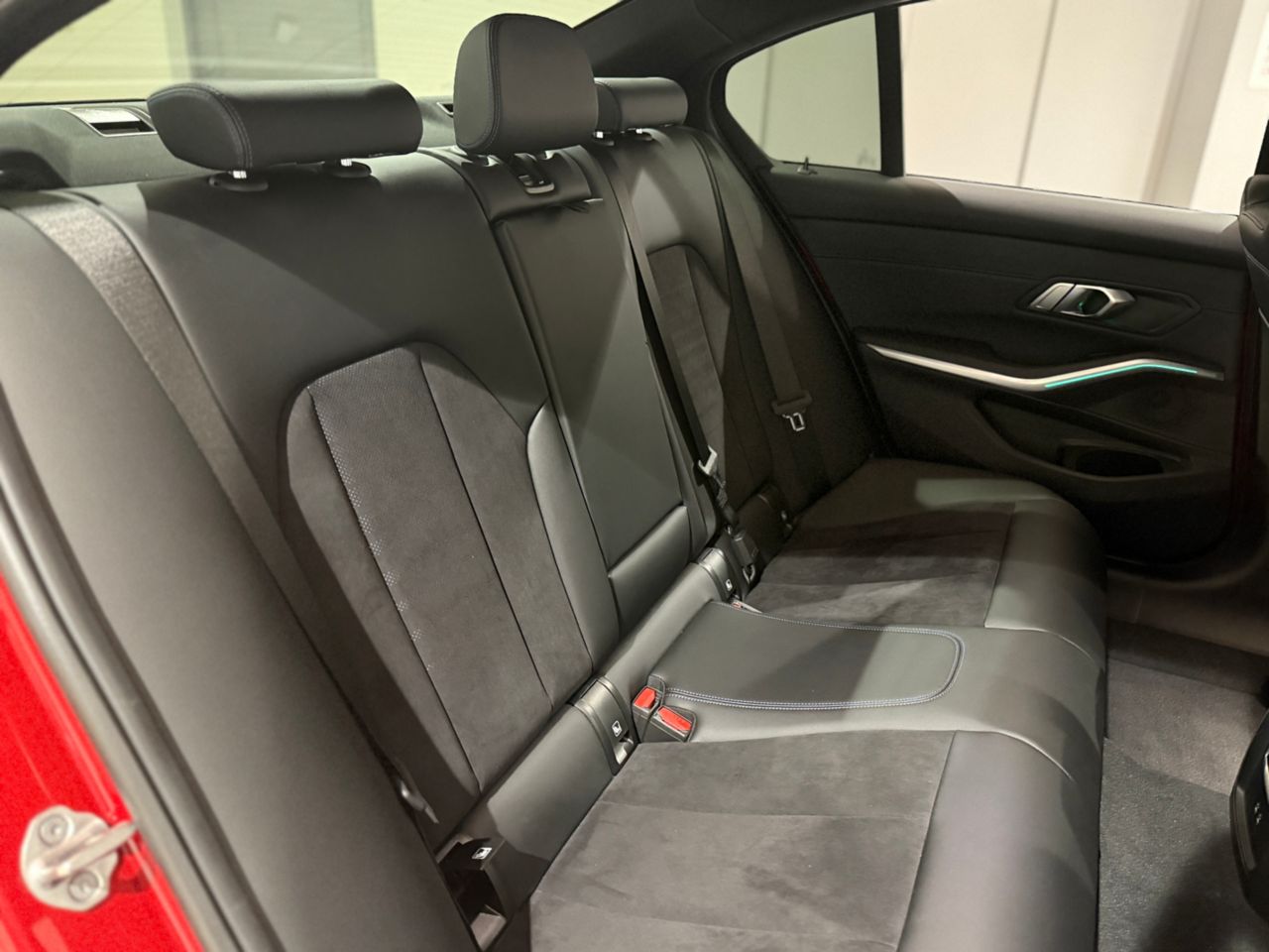 320d xDrive Berline RHD