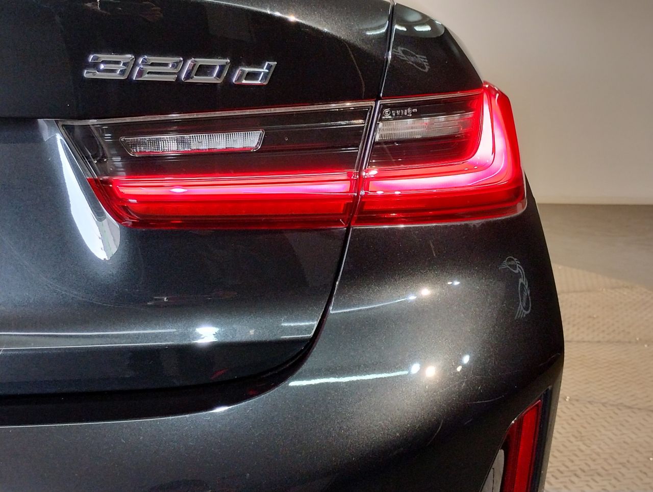 320d xDrive Berline RHD