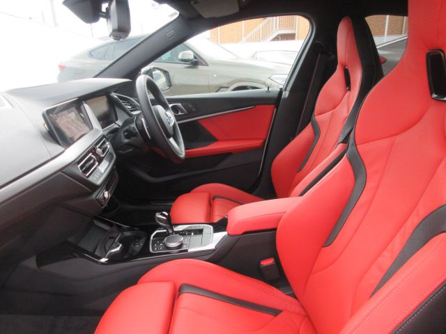 F4* **35i xDrive **** ***** B48 2.0i