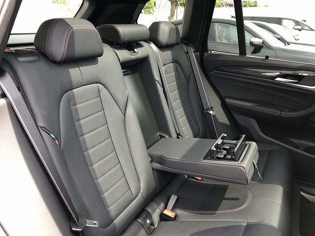 G01 X3 M40d RHD LCI