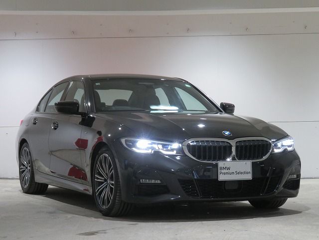 G20 320i Saloon RHD TU