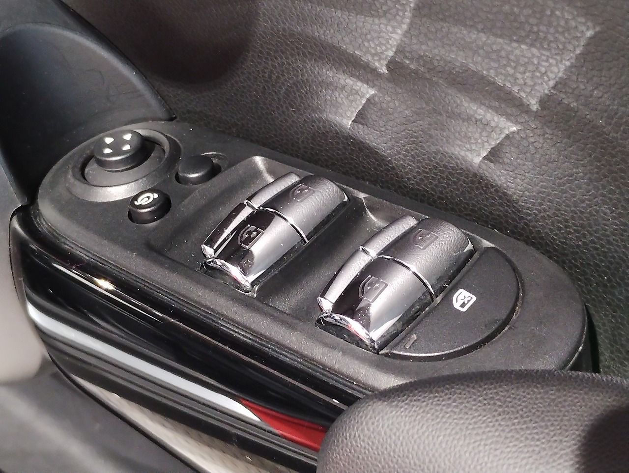 F55 MINI Cooper 5-Door Hatch LCI