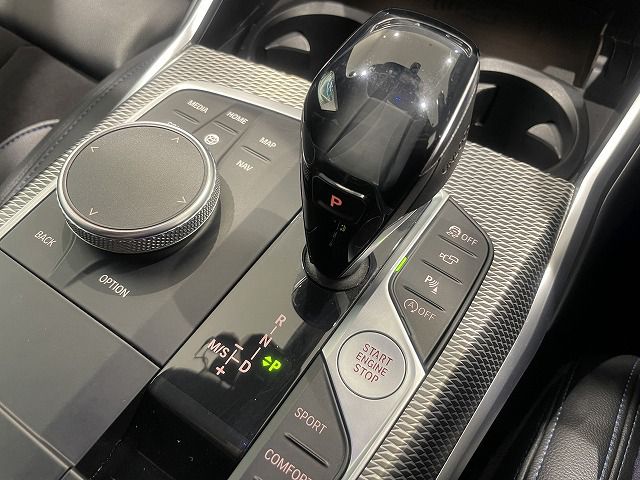 G21 320i RHD