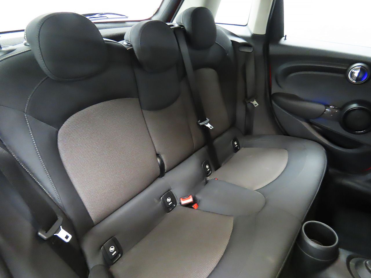 F55 MINI Cooper 5-Door Hatch LCI