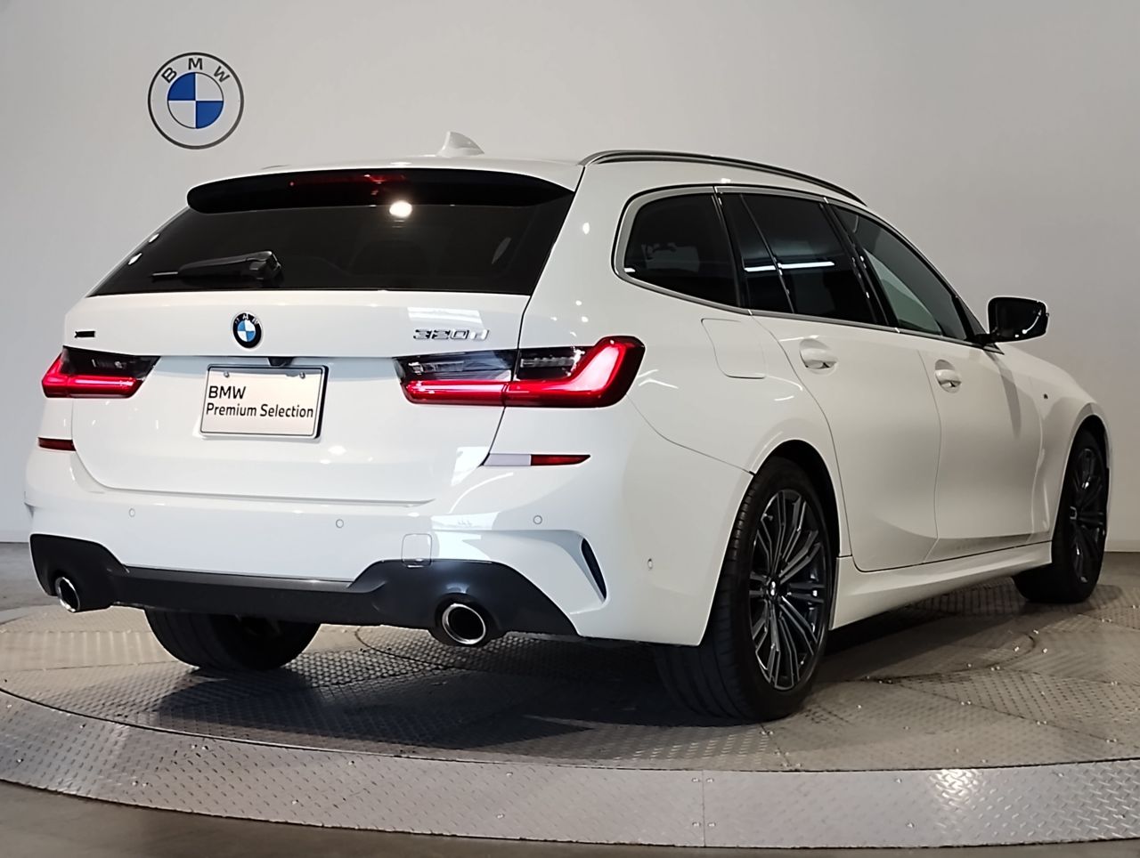 G21 320d xDrive Touring RHD