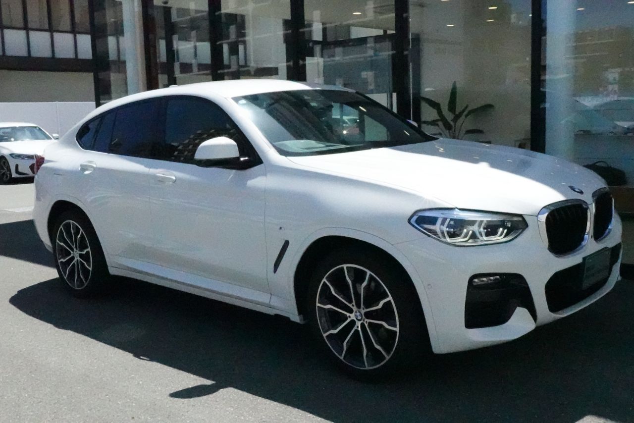 X4 xDrive20d RHD