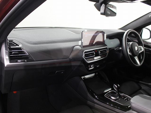 X4 xDrive20d RHD