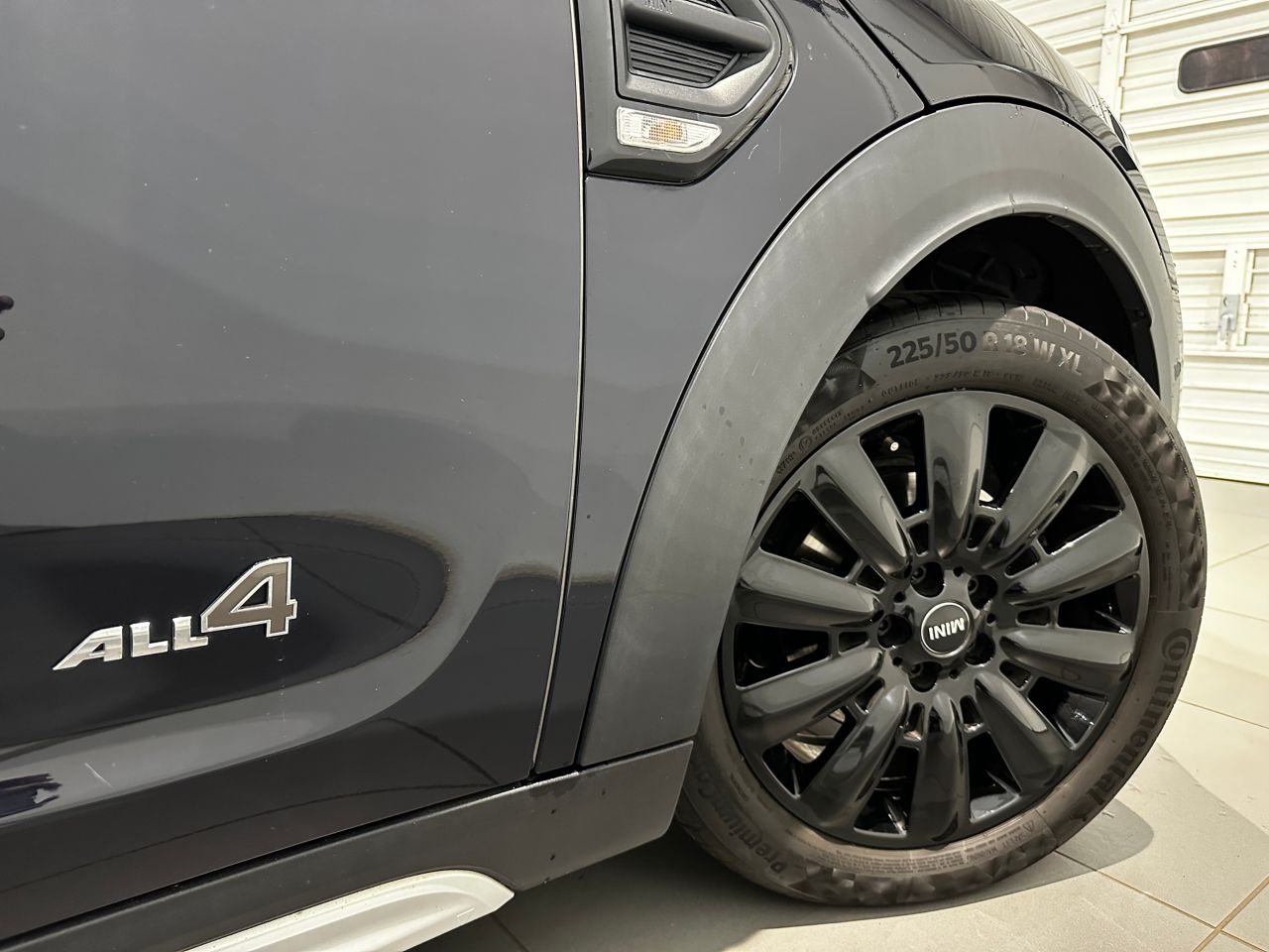 MINI CROSSOVER COOPER D ALL4