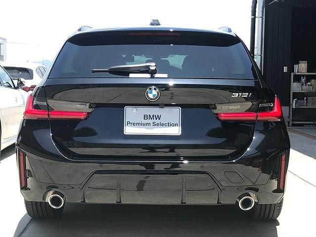 318i Touring RHD