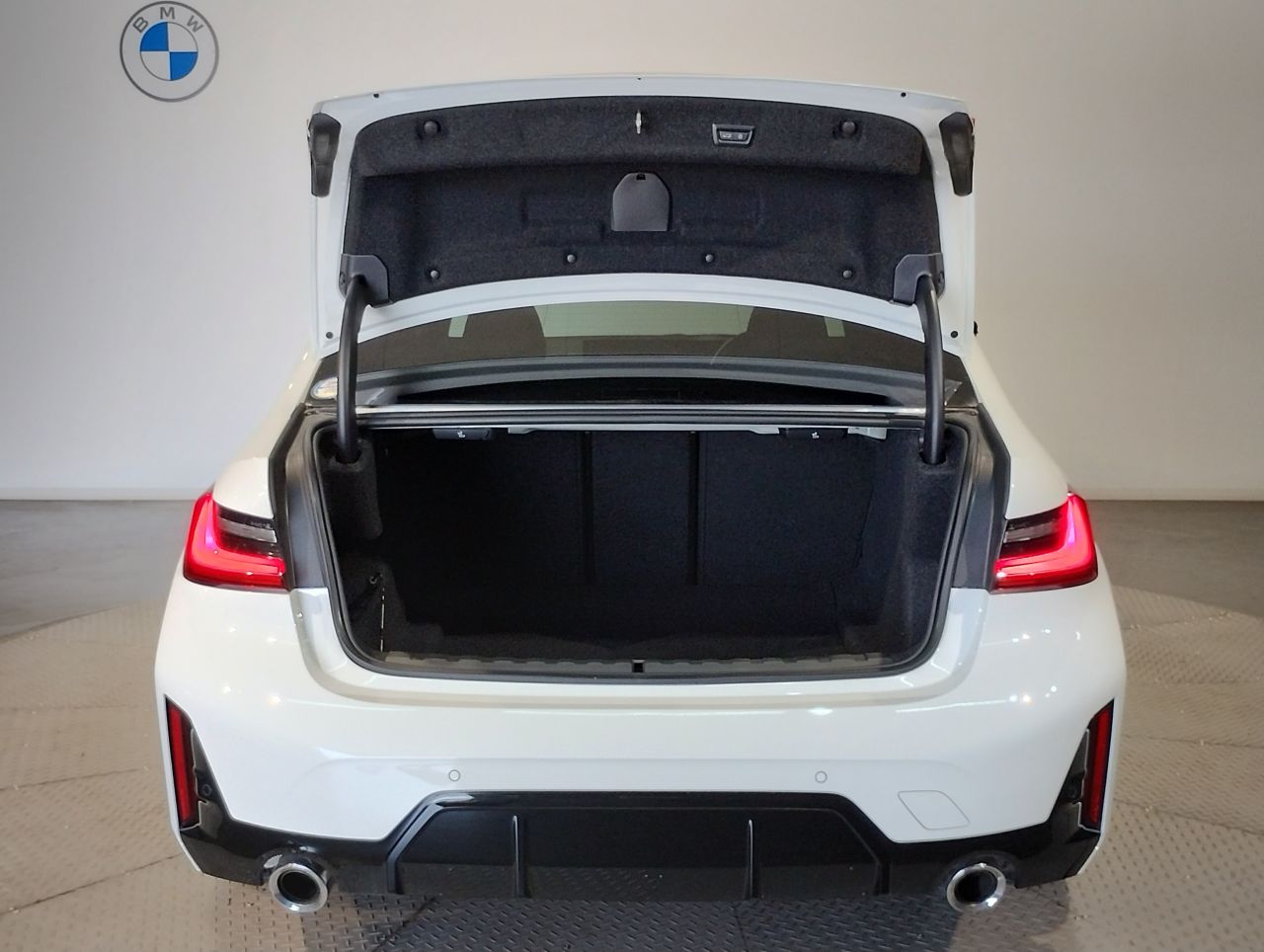 G20 320i Saloon LCI RHD MX
