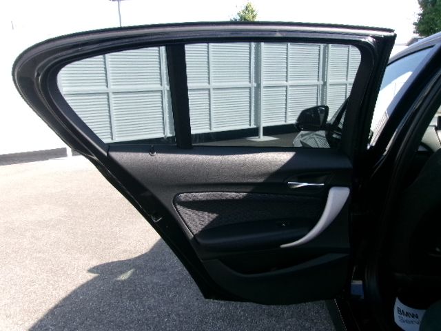 118D 5DOOR RHD