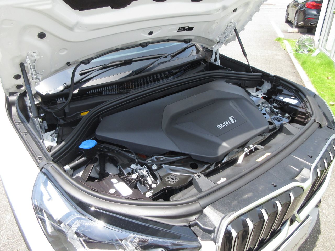 U11 iX1 xDrive30