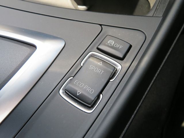 118D 5DOOR RHD