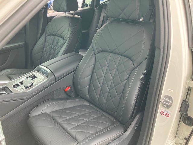X6 xDrive30d M Sport RHD