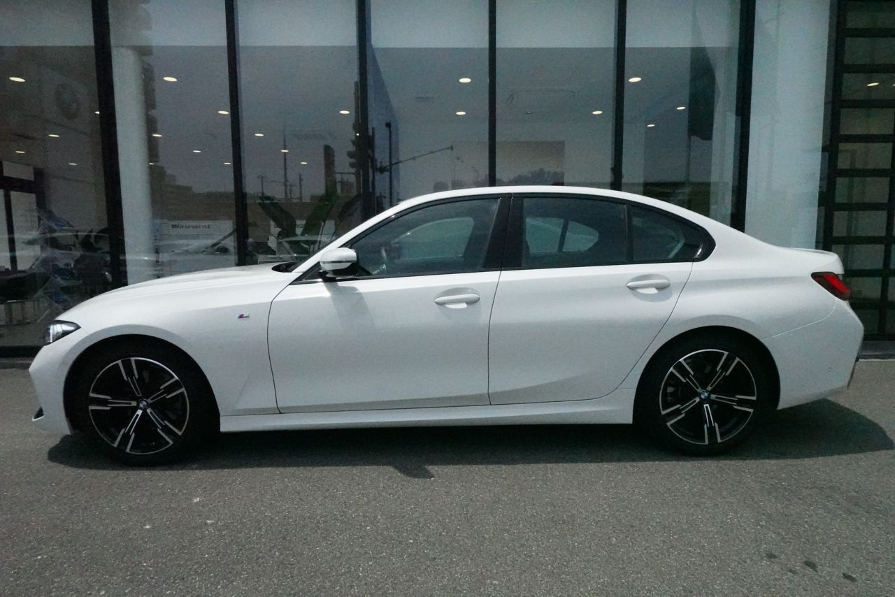 G20 320i Saloon LCI RHD MX