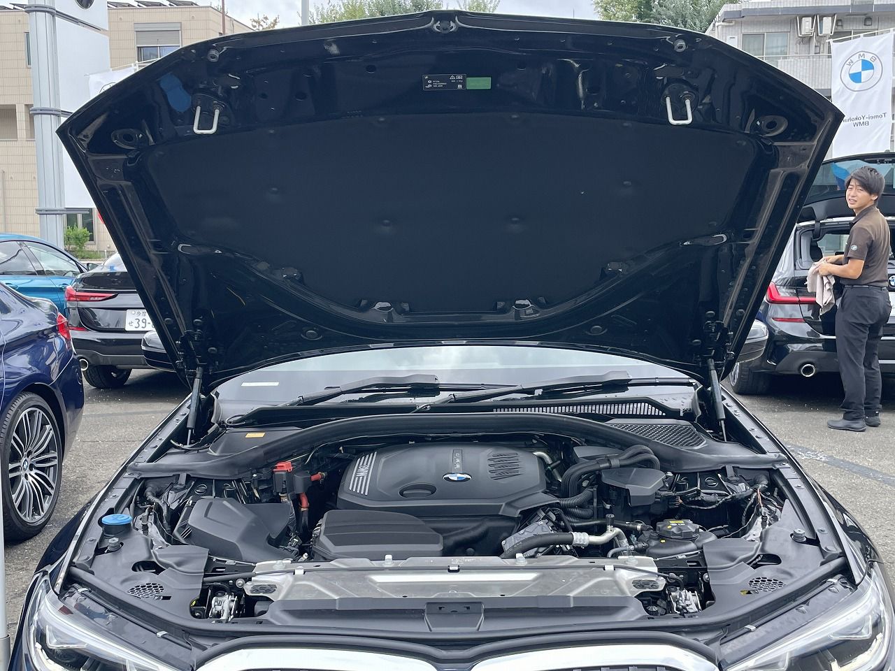 G20 320d xDrive RHD Saloon