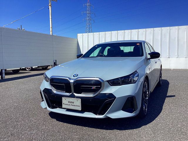 BMW i5 M60 xDrive Sedan RHD