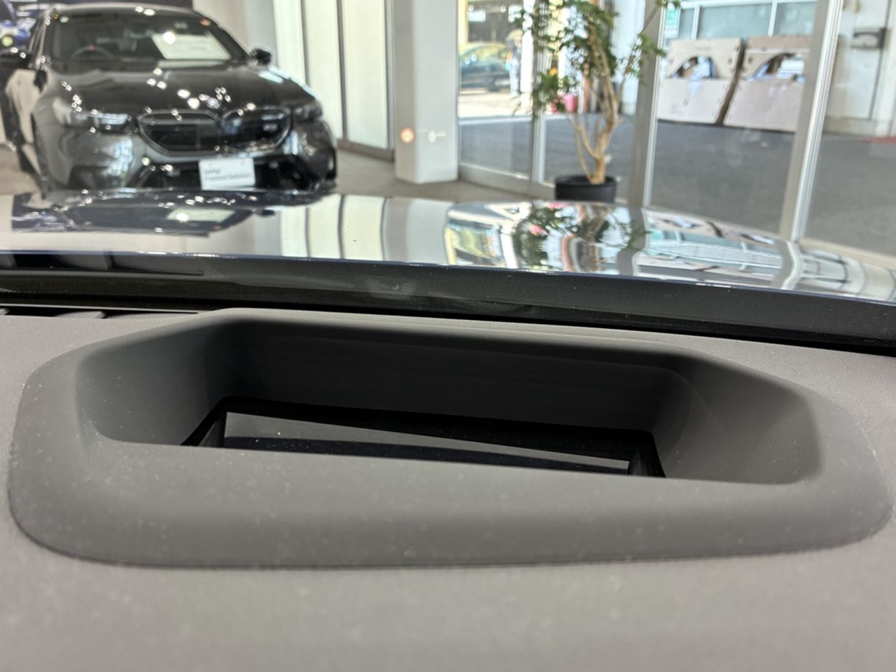 520d xDrive Sedan RHD