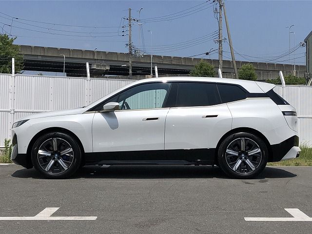 i20 iX xDrive50