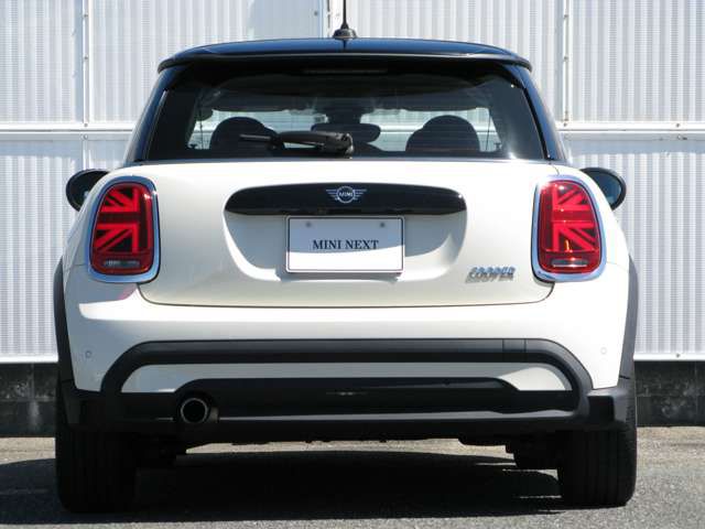 MINI Cooper F56 RHD